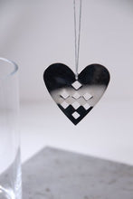 Load image into Gallery viewer, 12000-04 3&quot; Silvery Ornament: Heart