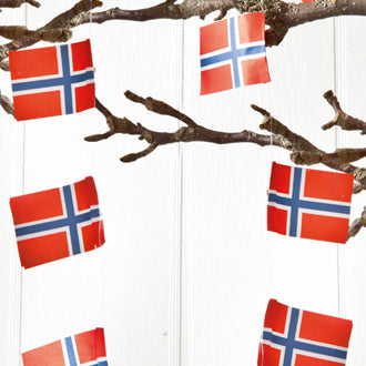 31658-00 Norwegian Flag Garland, ~78 inches, 2 garlands per pack