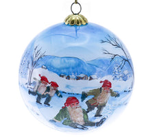 Load image into Gallery viewer, 709528 Four Nisser on Ice Skates