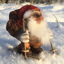 Load image into Gallery viewer, 849004 NyForm Santa w/Backpack &amp; Skis